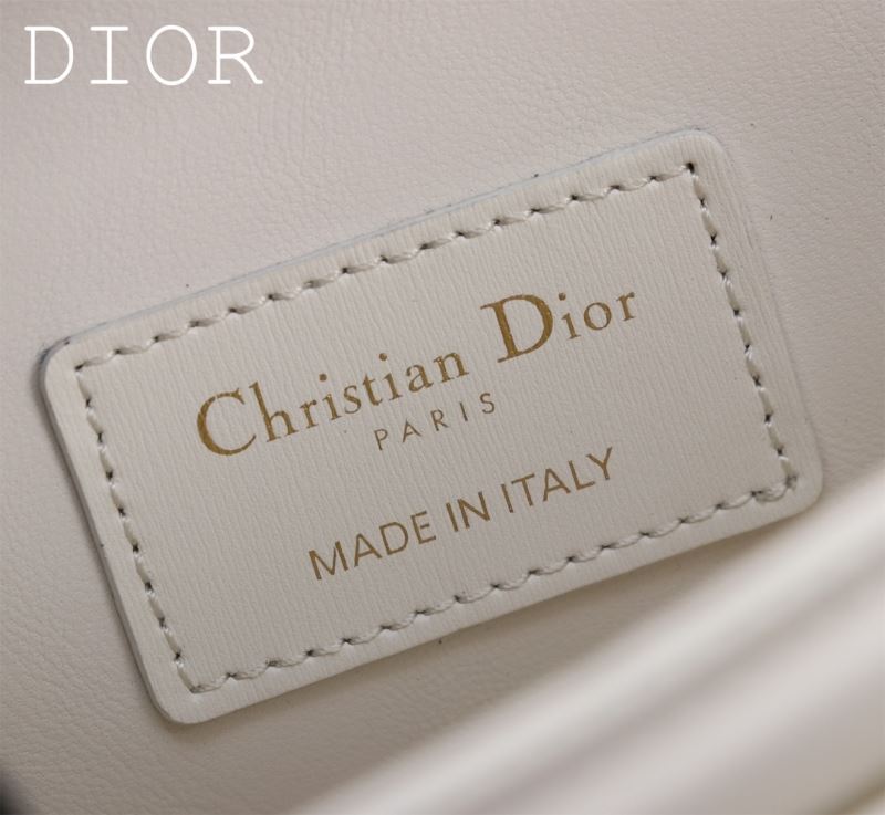 chr1st1an D10r montaigne bags